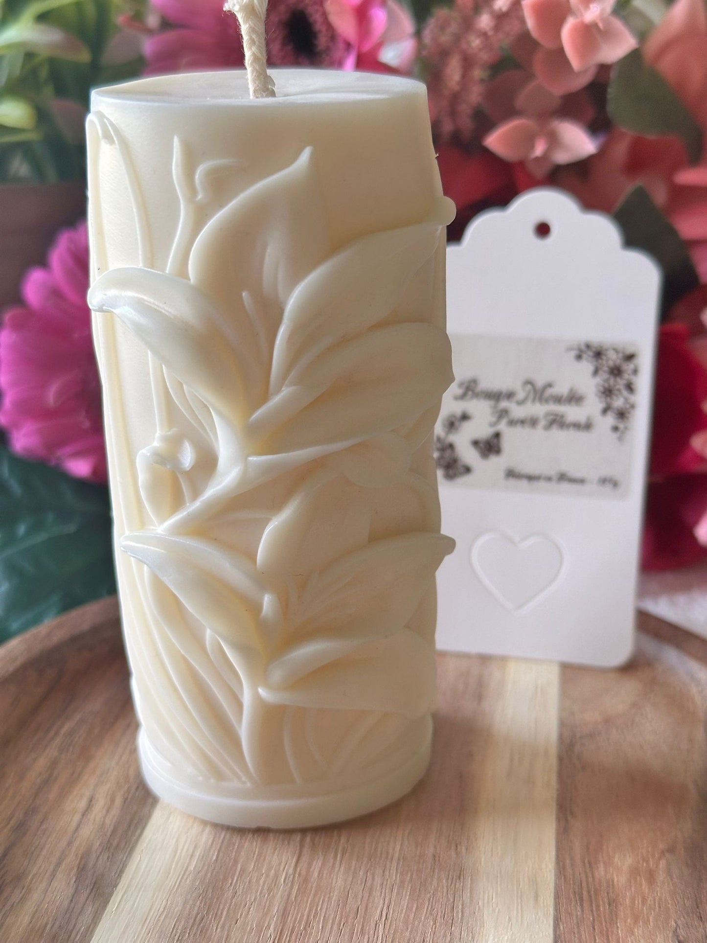 Bougie Moulée – Pureté Florale